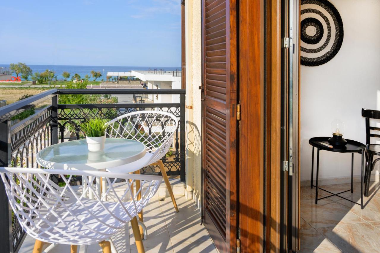 Appartement Zeyia à Ierissos Extérieur photo